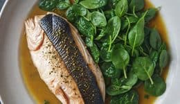 vressyntages-Mustard sea bass with spinach